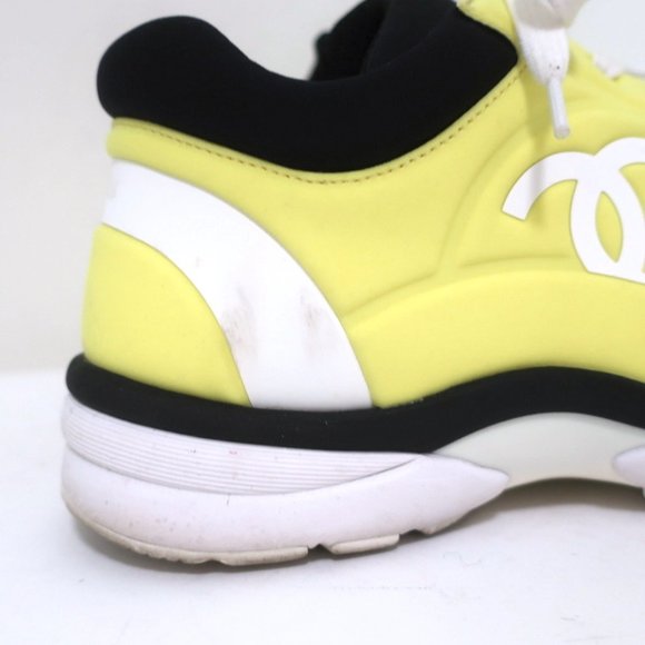 CHANEL CC LYCRA SNEAKERS NEON YELLOW SIZE 37 - Picture 3 of 12